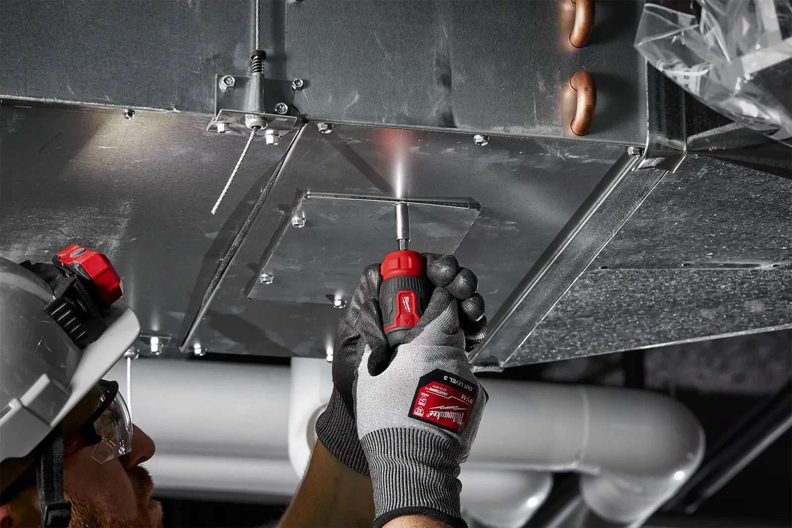 Milwaukee Compact Multi Bit Screwdriver Set 8 in 1 Stubby Pozi Phillips Torx Slotted White Rose Tools