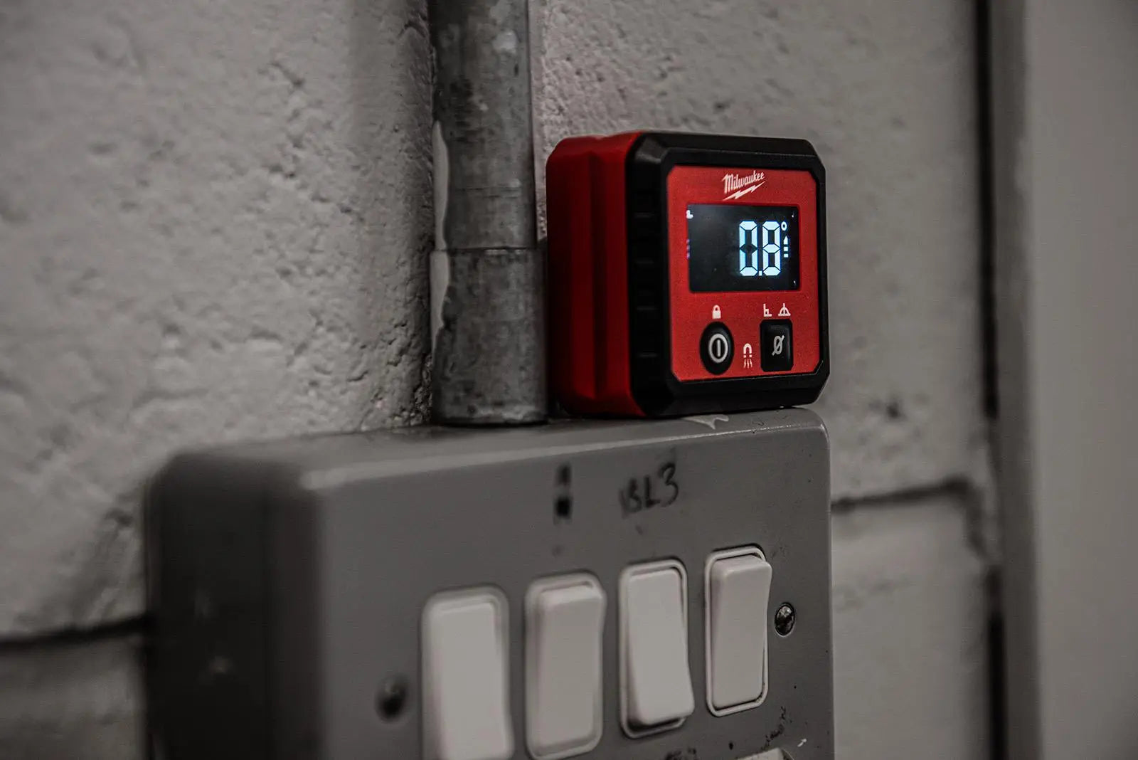 Milwaukee Digital Angle Gauge with Carry Case White Rose Tools