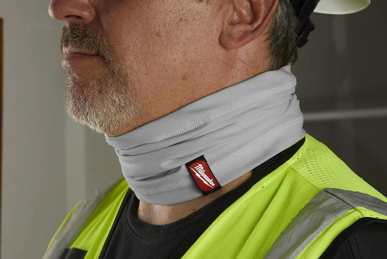 Milwaukee Grey Performance Neck Gaiter and Face Mask White Rose Tools