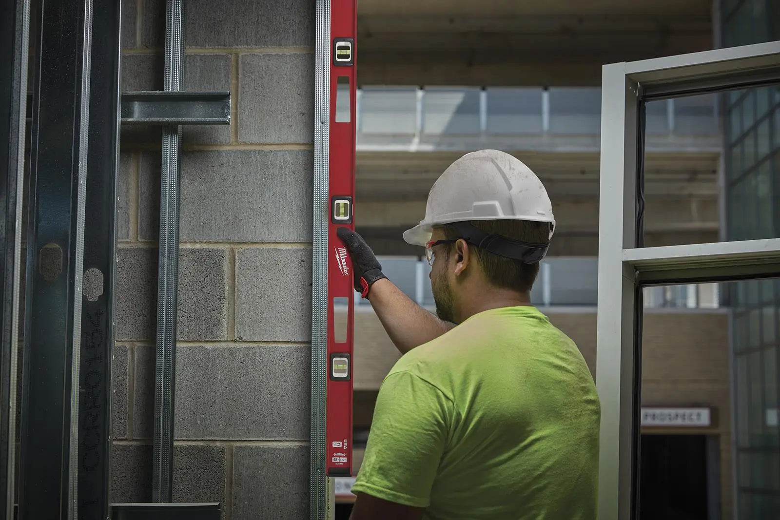 Milwaukee I-Beam Spirit Level Magnetic 120cm 48in