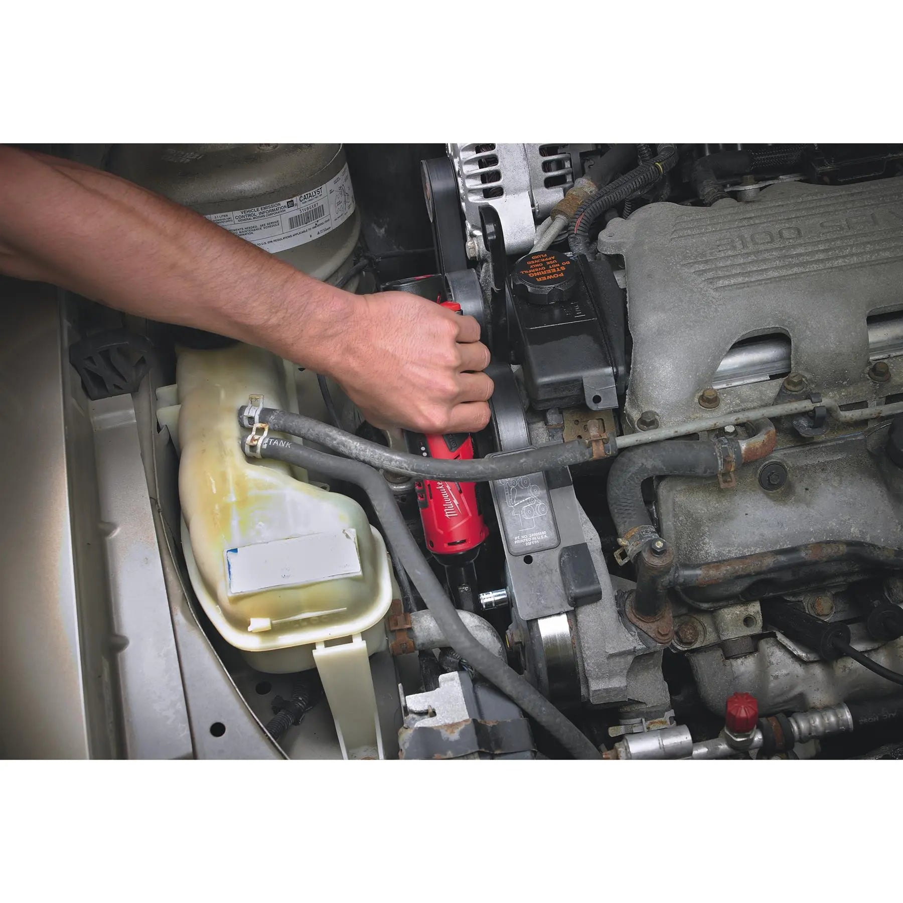 Milwaukee M12 12V 3/8" Drive Cordless Sub Compact Ratchet 2Ah Battery + Charger M12IR-201B 3/8 White Rose Tools