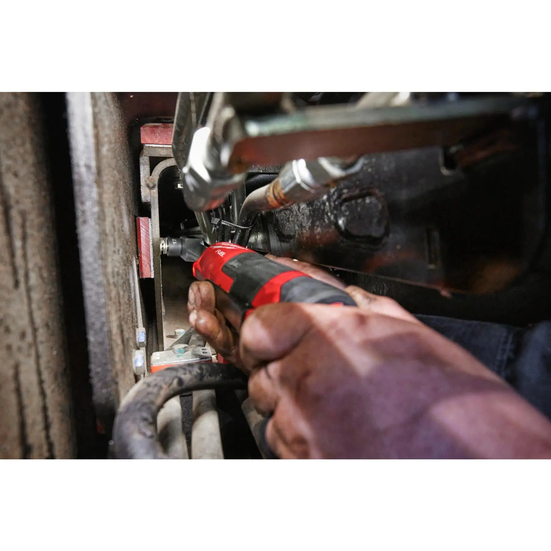 Milwaukee M12 Fuel 12V Cordless Insider Pass-Through Ratchet Bare Unit M12FPTR-0 White Rose Tools