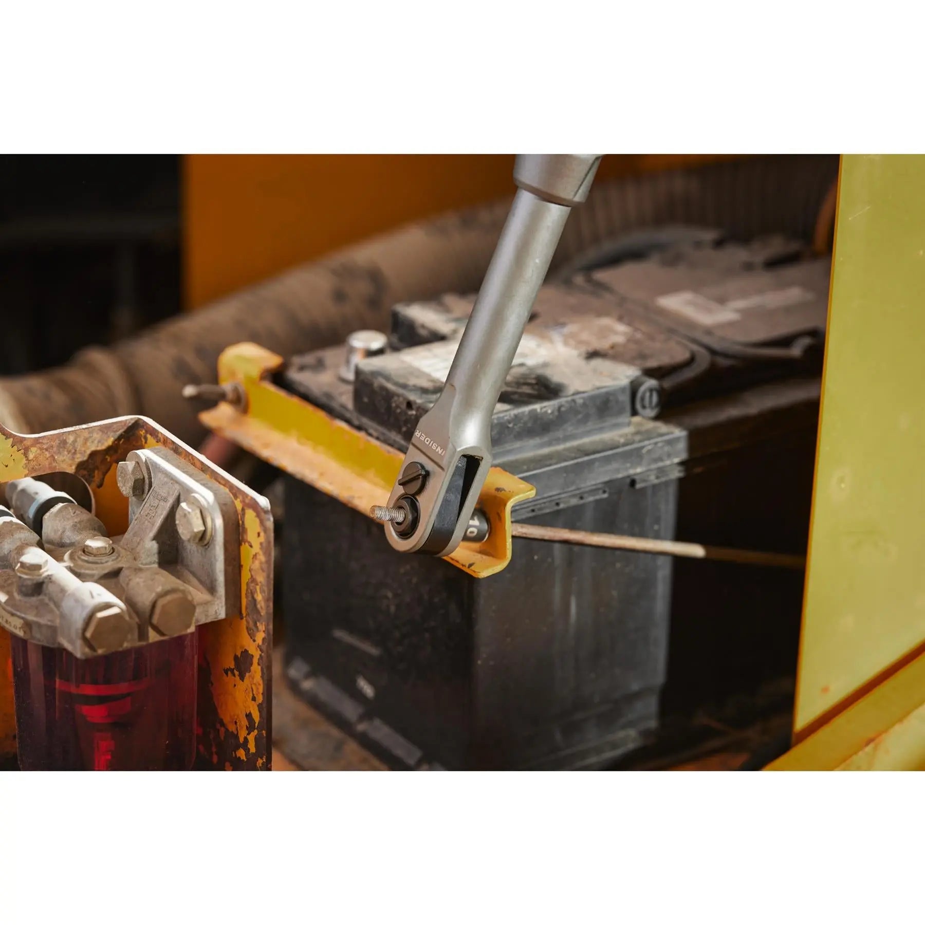 Milwaukee M12 Fuel 12V Cordless Insider Pass-Through Ratchet Bare Unit M12FPTR-0 White Rose Tools