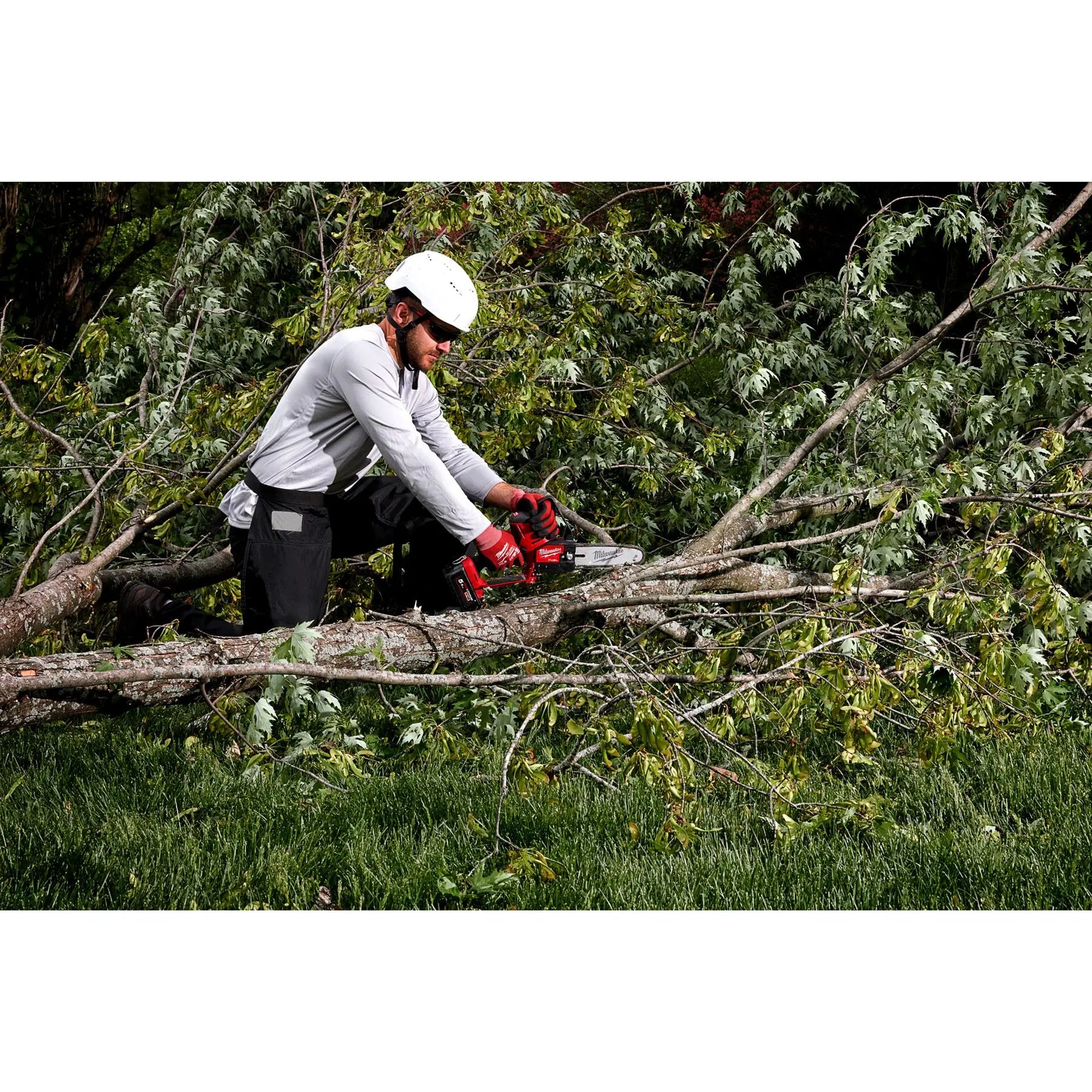 Milwaukee M18 18V FUEL HATCHET Pruning Saw 20cm Brushless Bare Unit M18FHS20-0 White Rose Tools