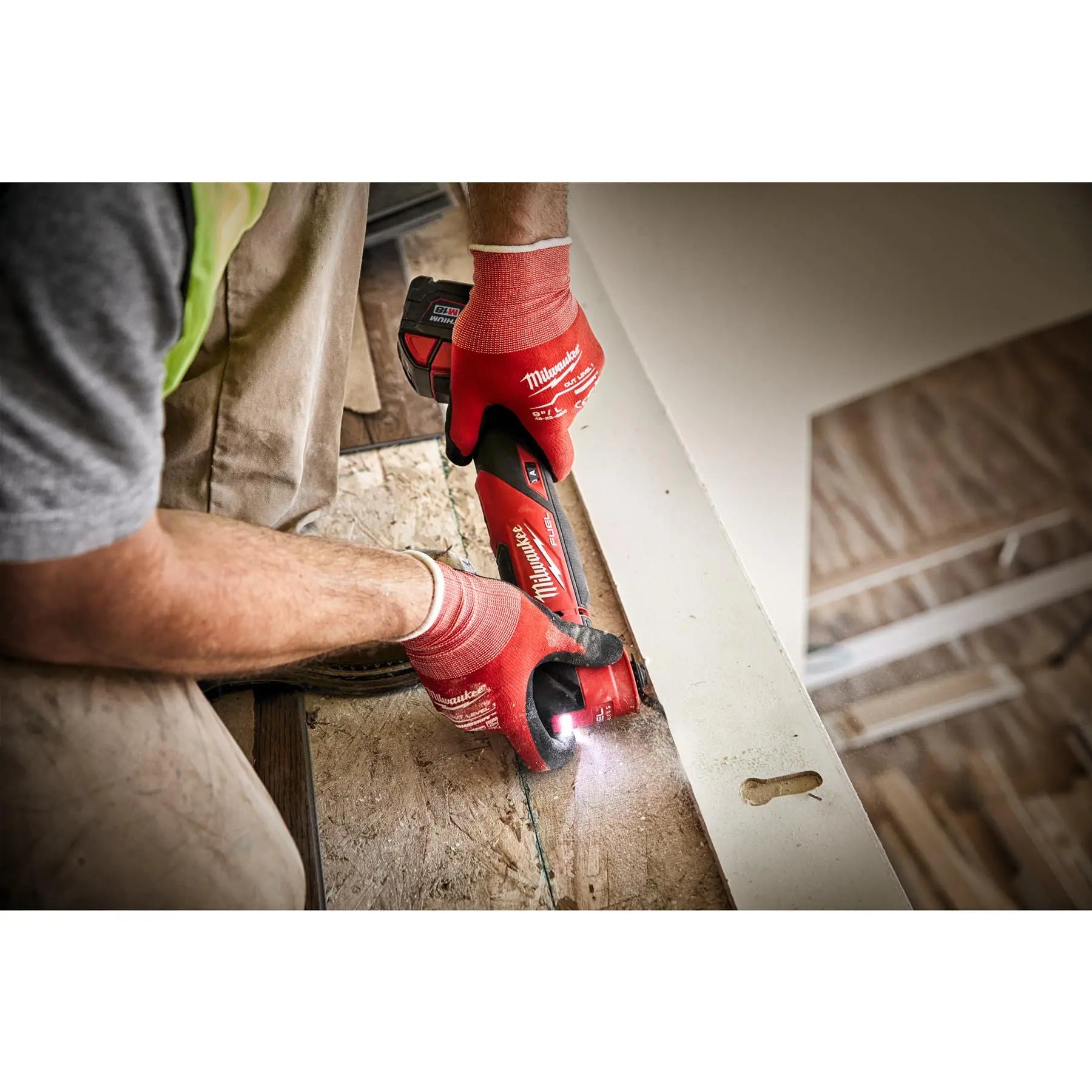 Milwaukee M18 18V FUEL Multi-Tool With Accessories Bare Unit M18FMT-0 White Rose Tools