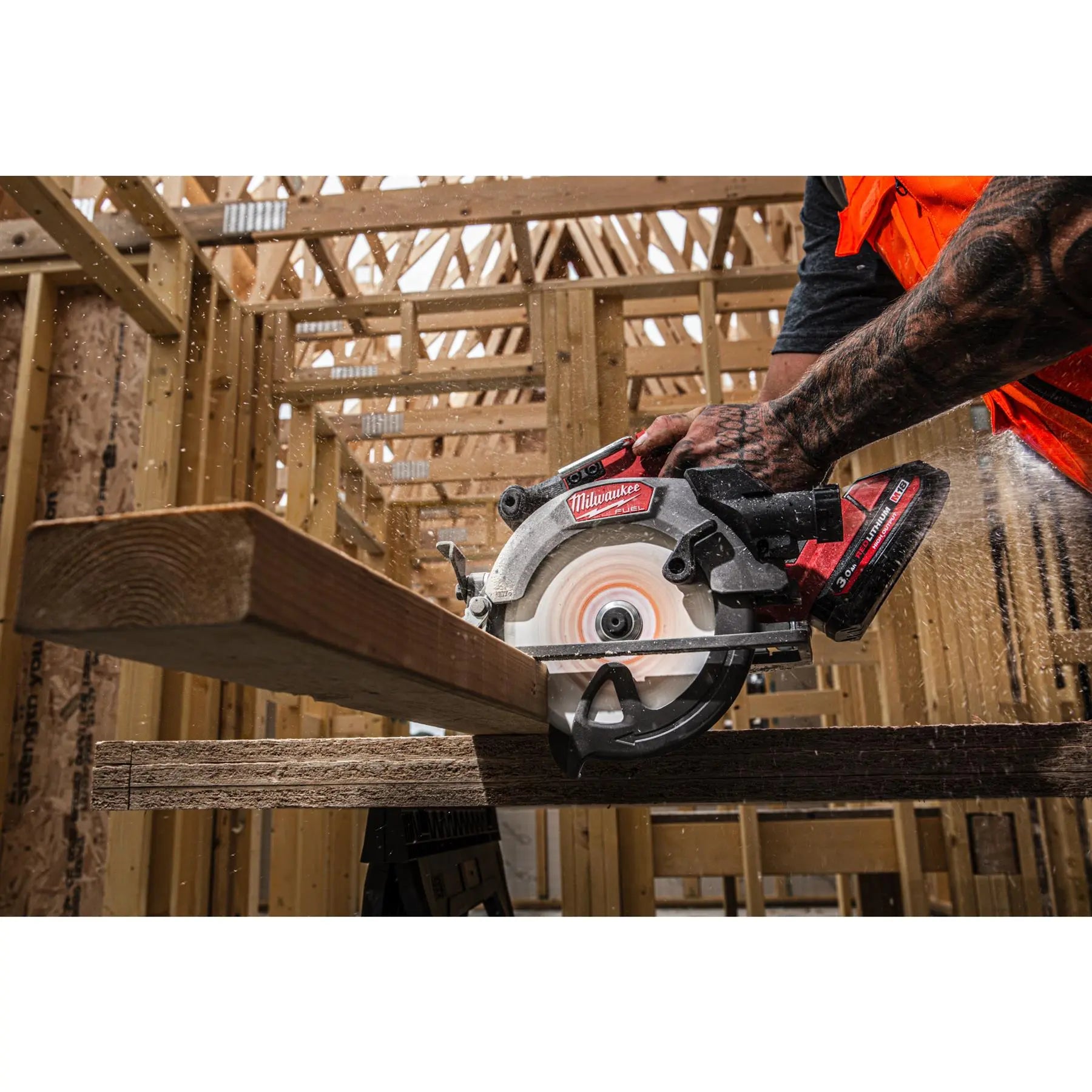 Milwaukee M18 18V Fuel 165mm Compact Circular Saw Bare Unit M18FCS552-0 White Rose Tools