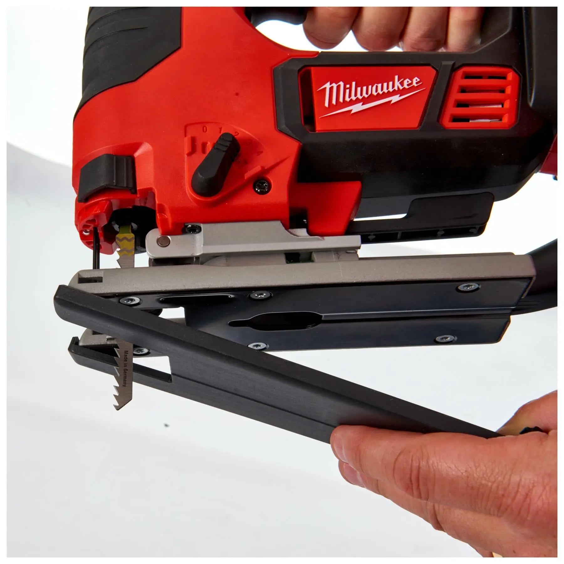 Milwaukee M18 18V Top Handle Jigsaw FIXTEC Quick Change Bare Unit M18BJS-0 White Rose Tools