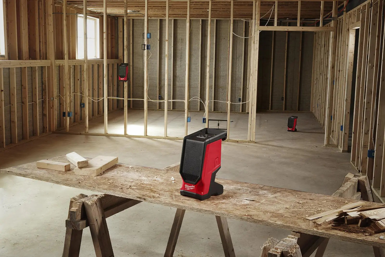 Milwaukee M18 Jobsite Bluetooth Speaker Body Only M18SPEJSG2-0 White Rose Tools