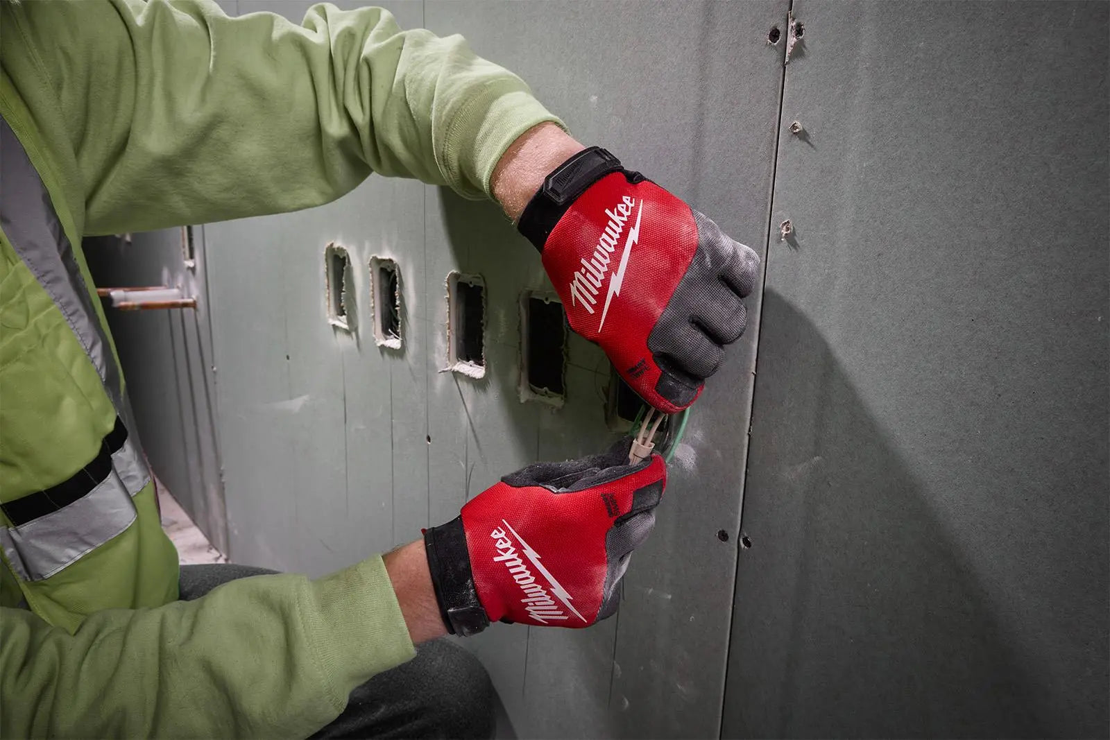 Milwaukee Performance Work Safety Gloves - Choose Size White Rose Tools