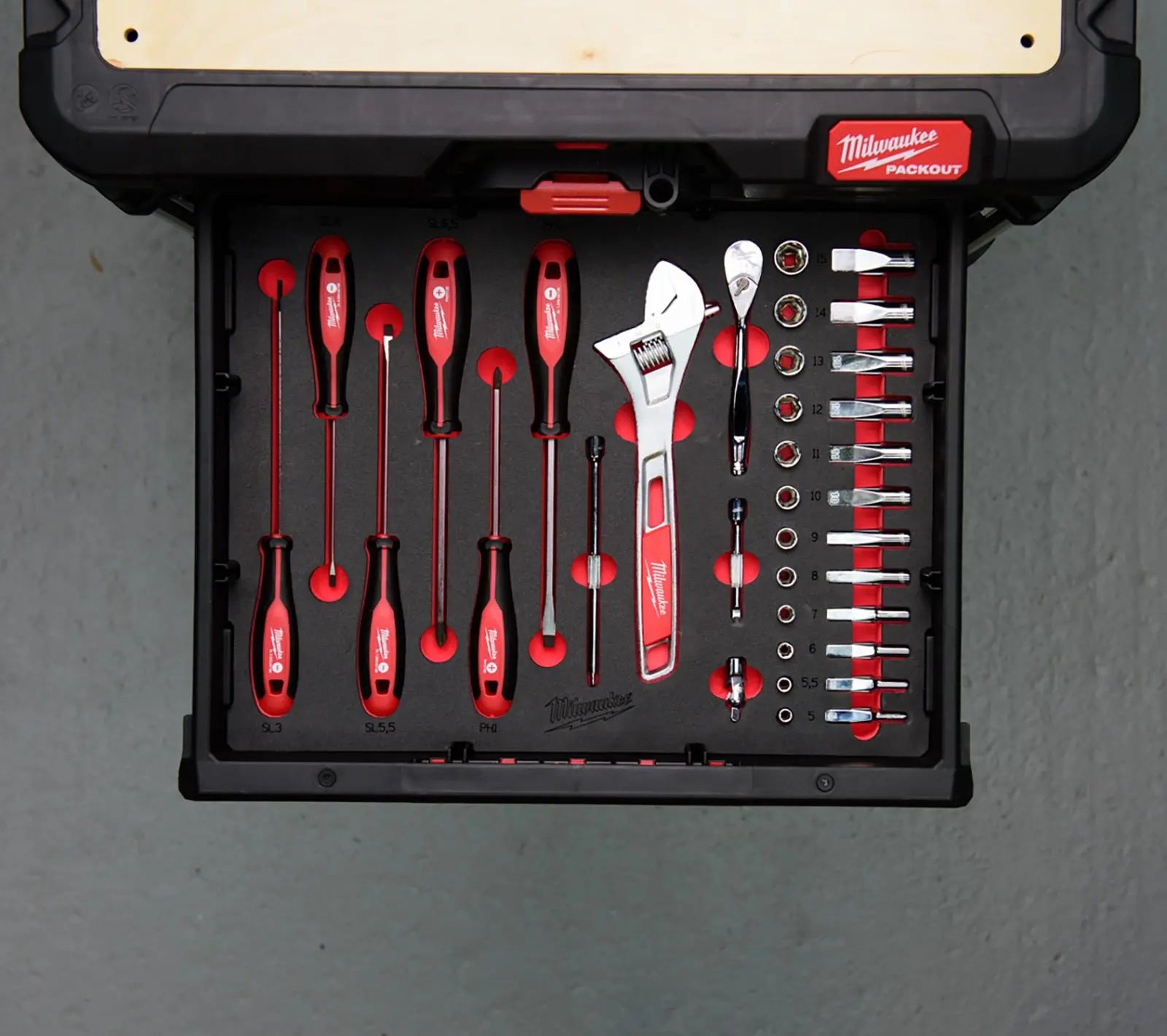 Milwaukee Ratchet and Socket 1/4" Drive Screwdriver Wrench Set Packout Drawer Foam Insert 35 Piece White Rose Tools