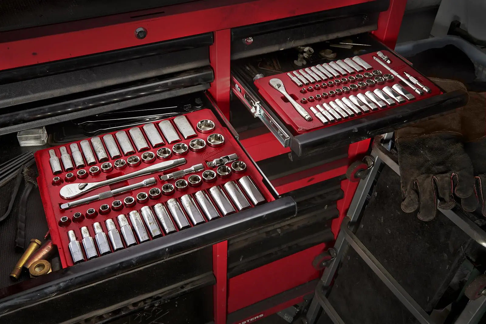 Milwaukee Ratchet and Socket Set 1/4" Drive 50 Piece Metric and Imperial