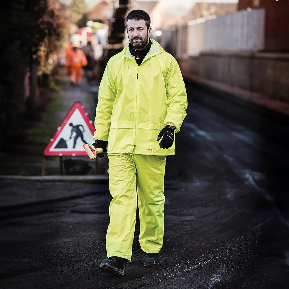 Scruffs Waterproof Suit Yellow L T54555  White Rose Tools