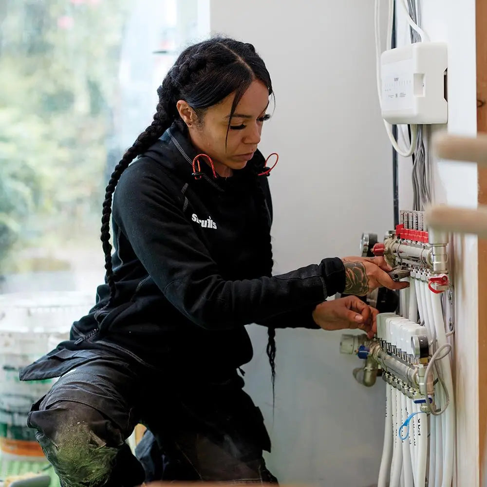 Scruffs Women's Trade Hoodie Black - Choose Size  White Rose Tools