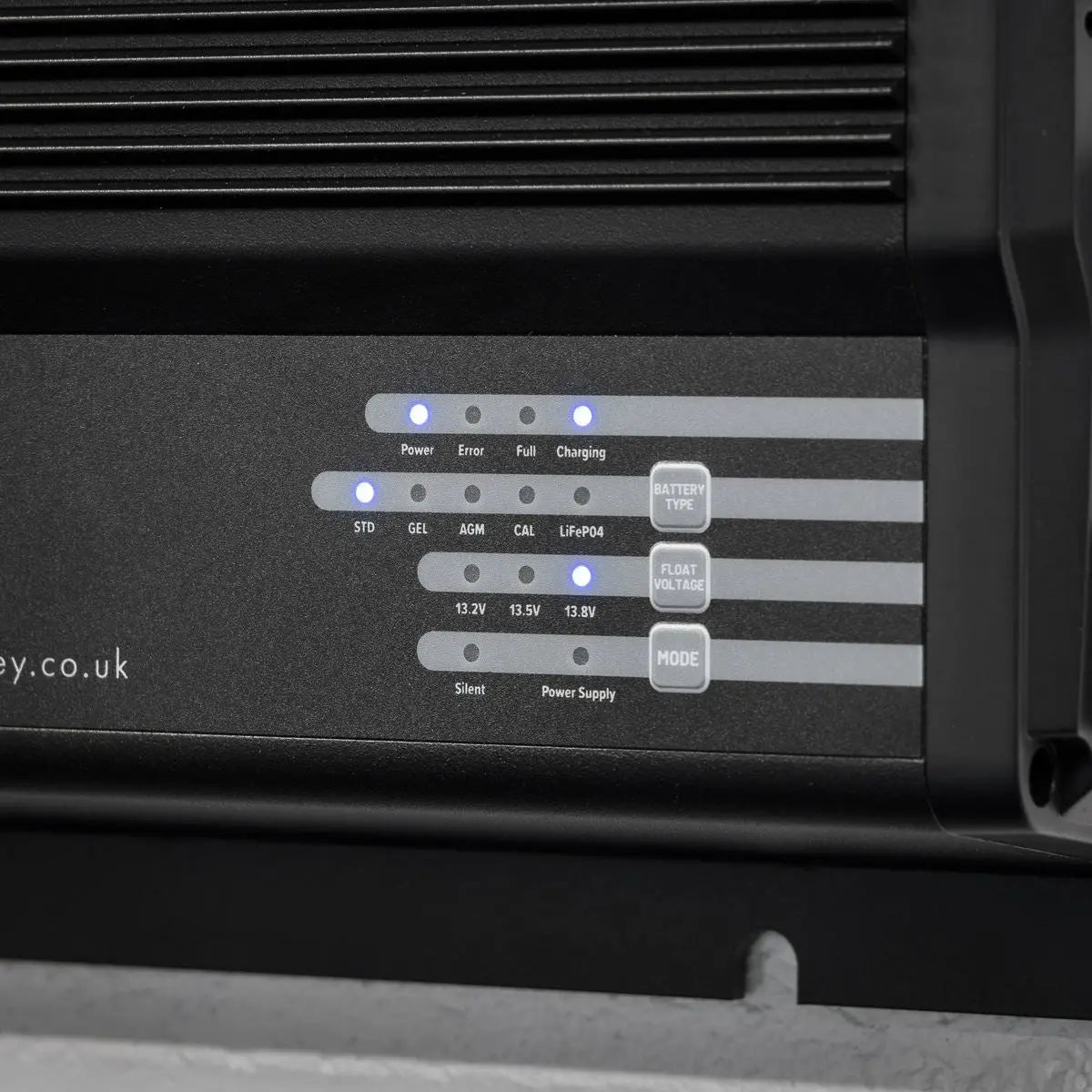 Sealey 12V Battery Support Unit & Smart Charger/Maintainer 40A White Rose Tools