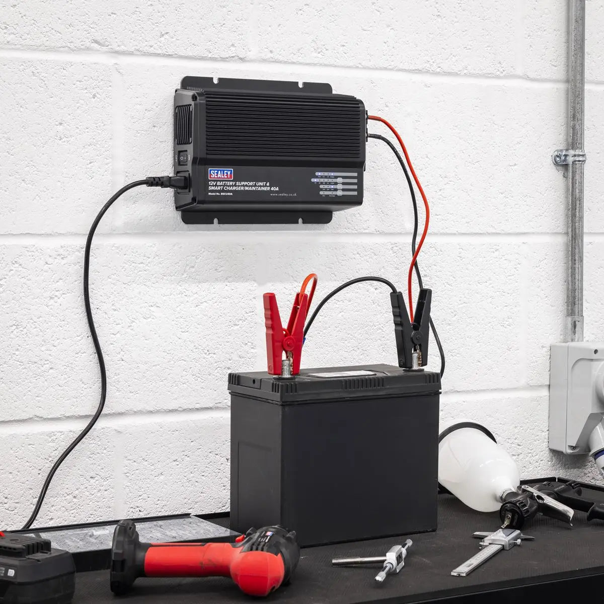 Sealey 12V Battery Support Unit & Smart Charger/Maintainer 40A White Rose Tools