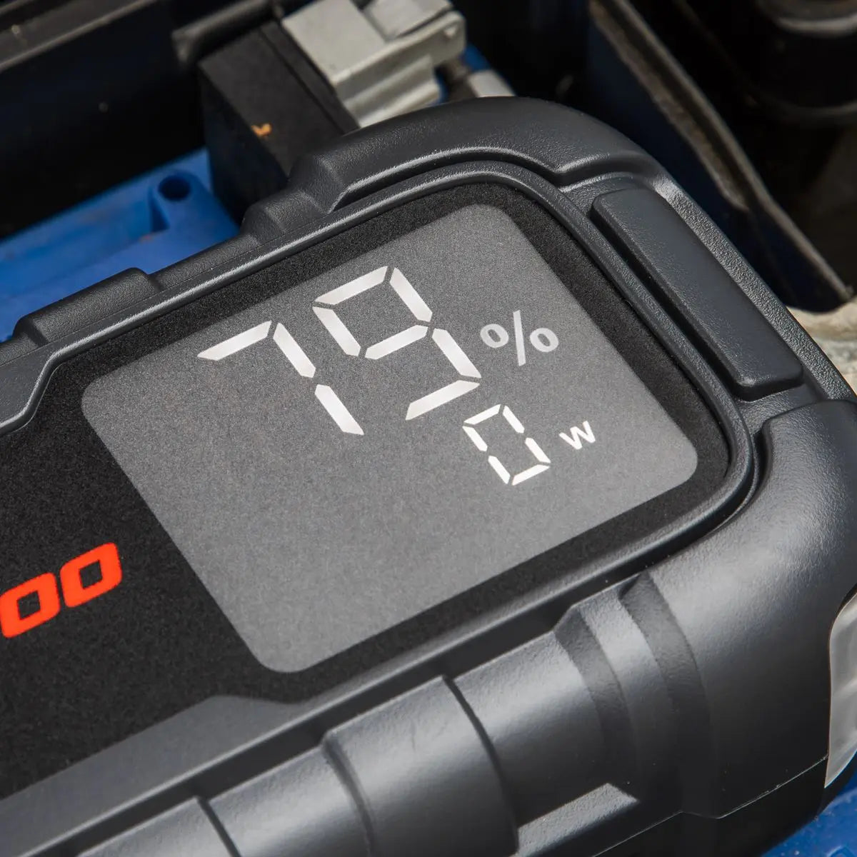 Sealey 12V Jump Starter Power Pack RoadStart 2000A Engine Petrol Diesel White Rose Tools