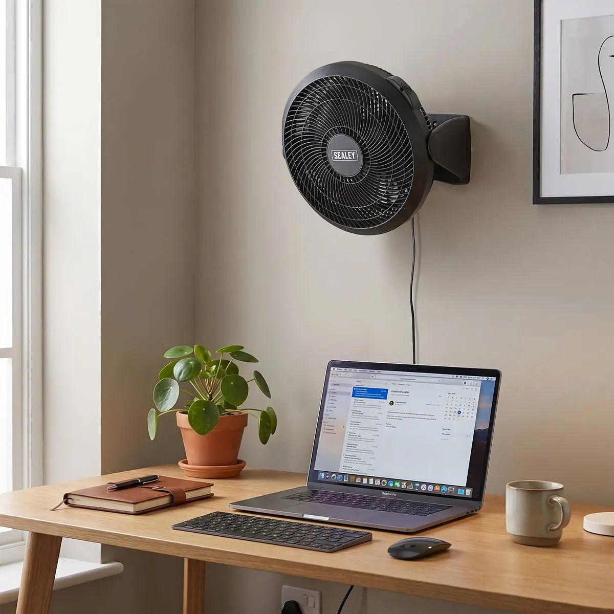 Sealey 12" Small Desk Fan 3-Speed 230V White Rose Tools