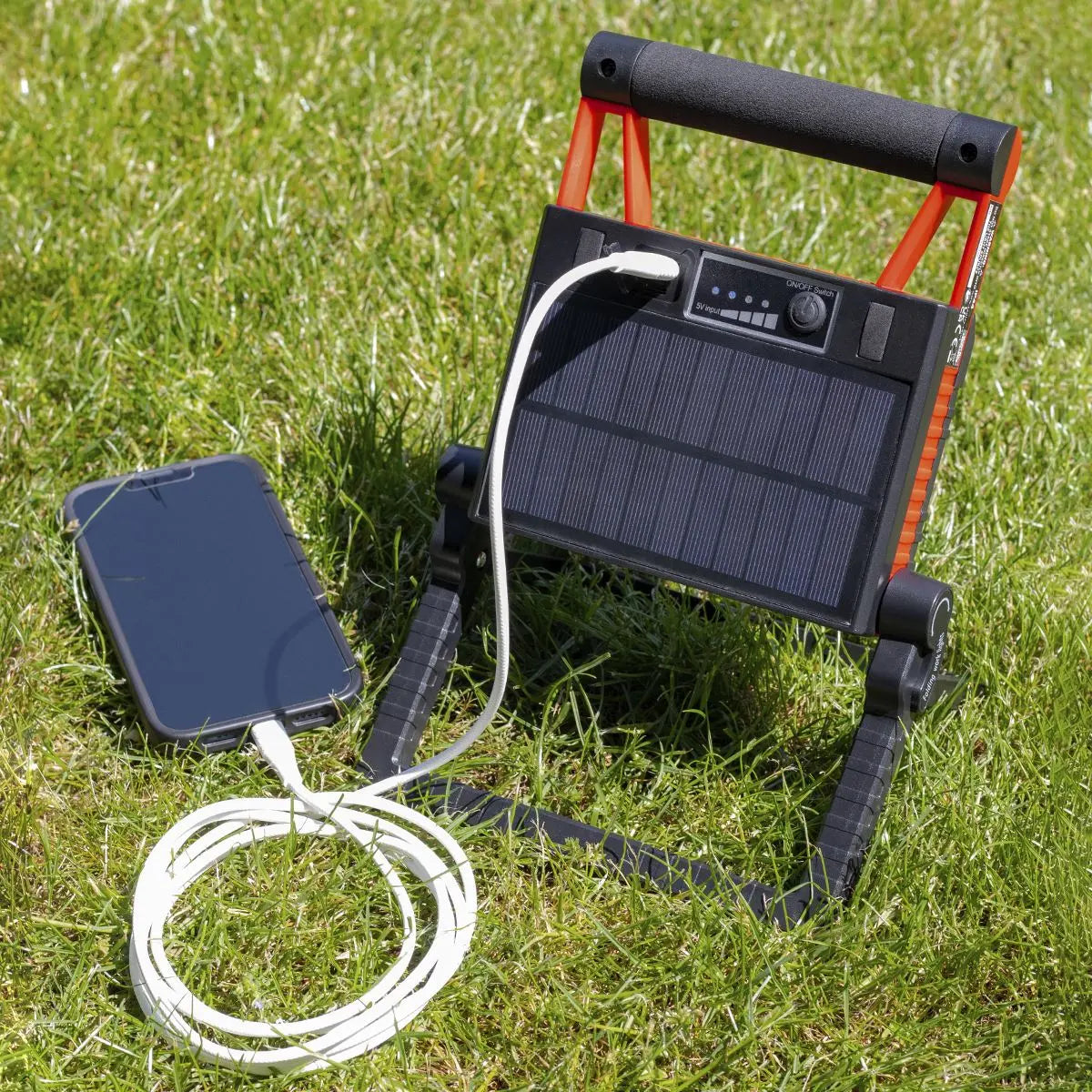 Sealey 15W COB LED Solar Powered Rechargeable Portable Floodlight White Rose Tools