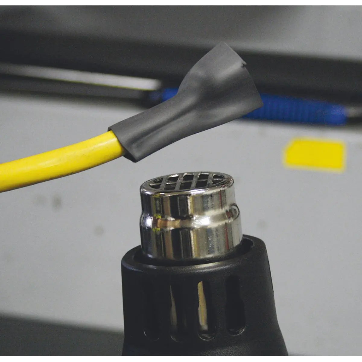 Sealey 1600W Hot Air Gun 2 Speed 370°C/500°C Paint Vinyl Stripper Heat Gun