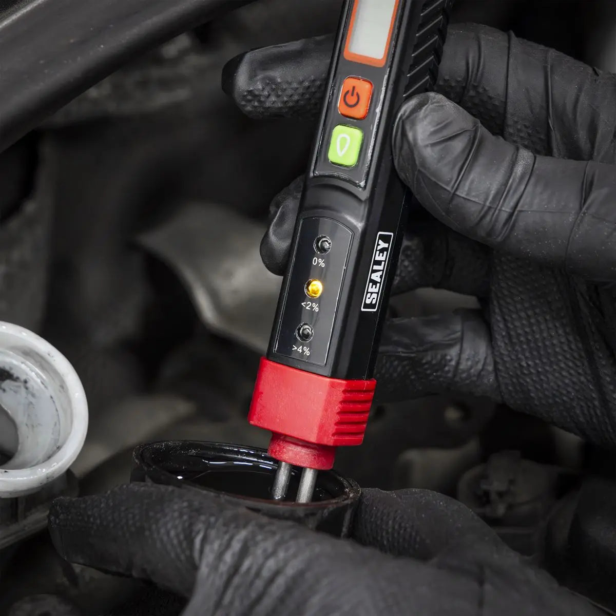 Sealey 2-In-1 Brake Fluid Tester & Tyre Pressure Gauge White Rose Tools