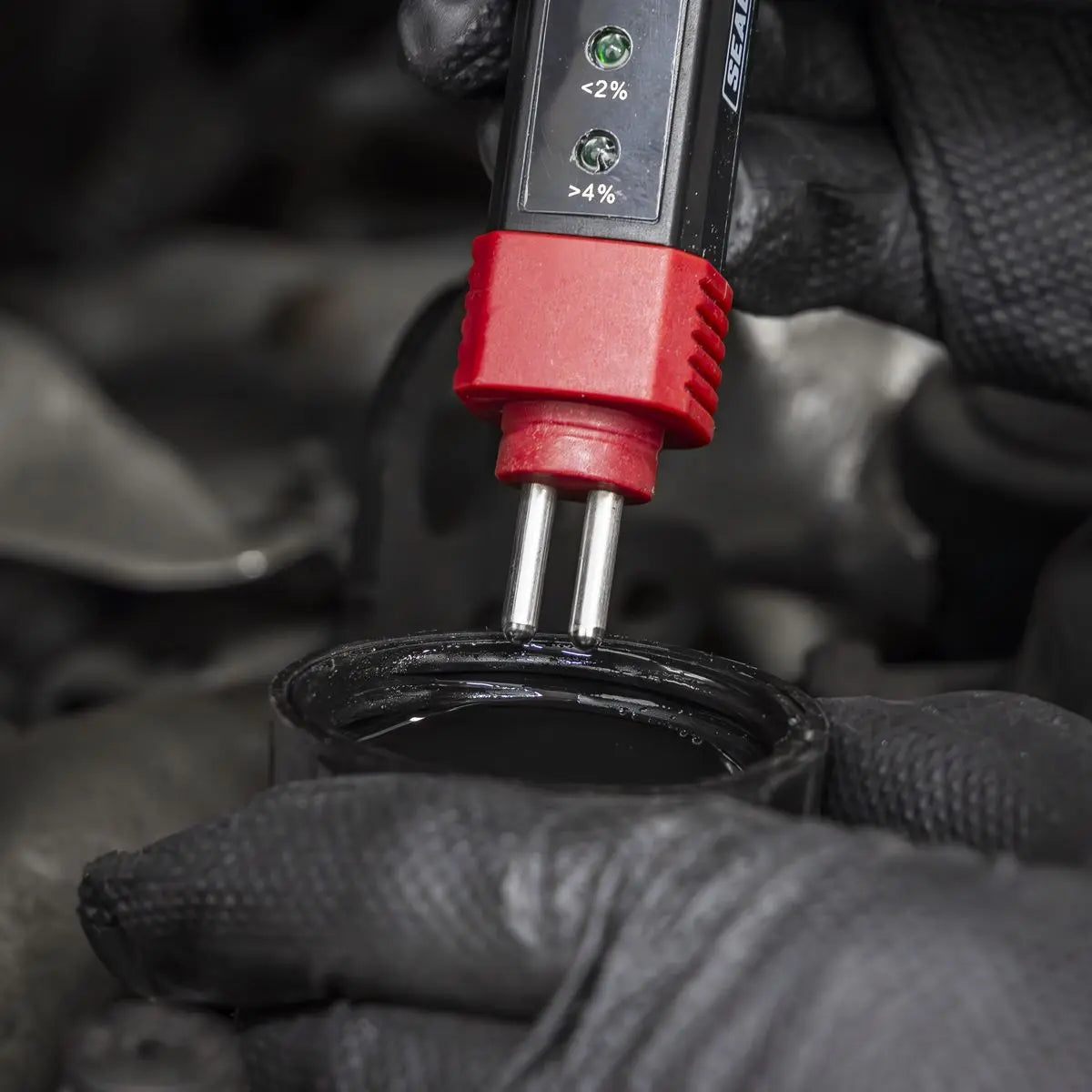 Sealey 2-In-1 Brake Fluid Tester & Tyre Pressure Gauge White Rose Tools