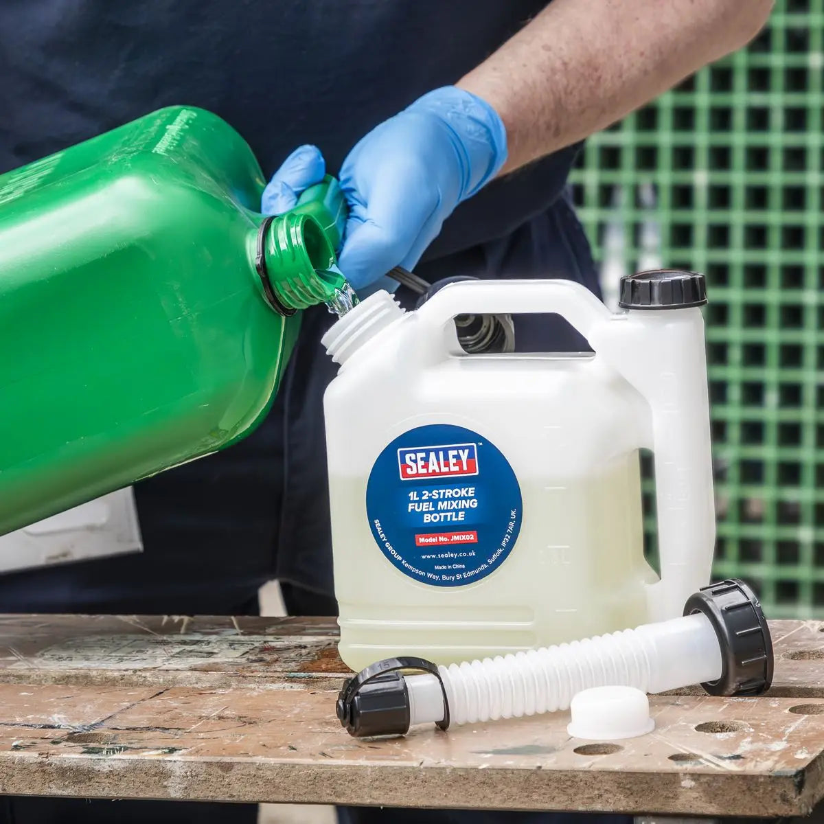 Sealey 2-Stroke Fuel Mixing Bottle 1L  White Rose Tools