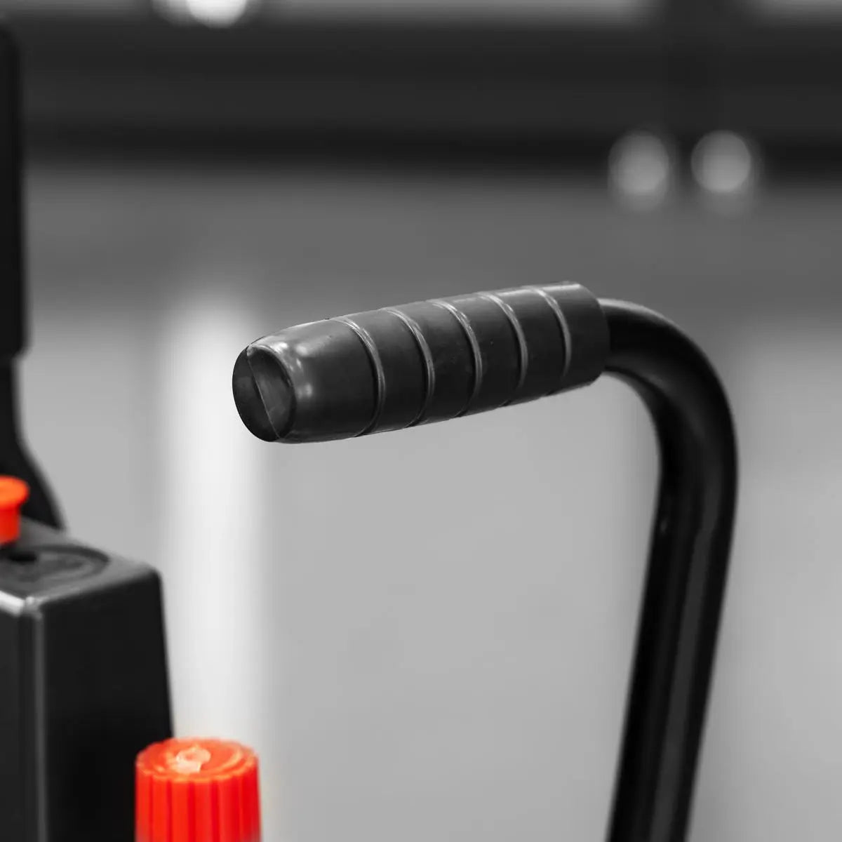 Sealey 24L Low Noise Oil Free Direct Drive Air Compressor 1hp White Rose Tools