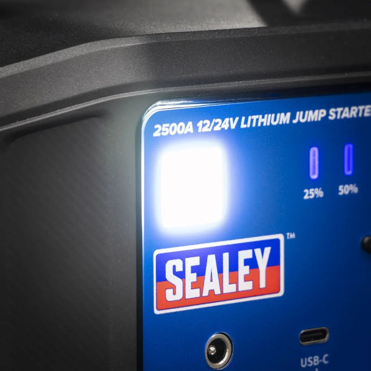 Sealey 2500A 12/24V Lithium Jump Starter Power Pack White Rose Tools