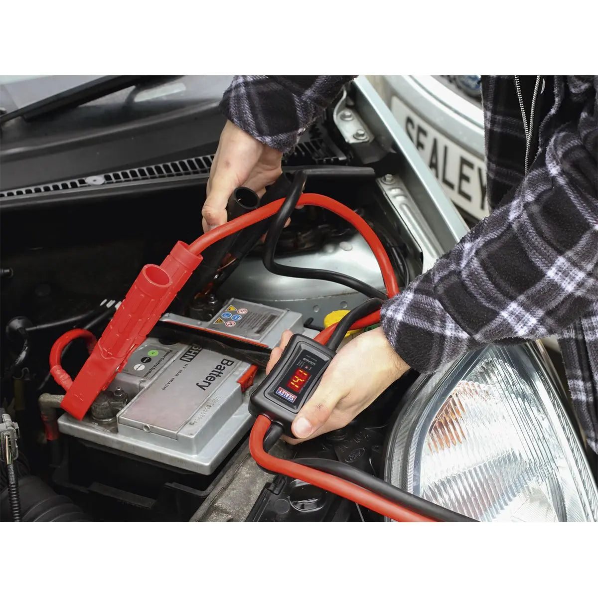 Sealey 25mm x 3.5m Booster Cables CCA 600A with Electronics Protection Case LED