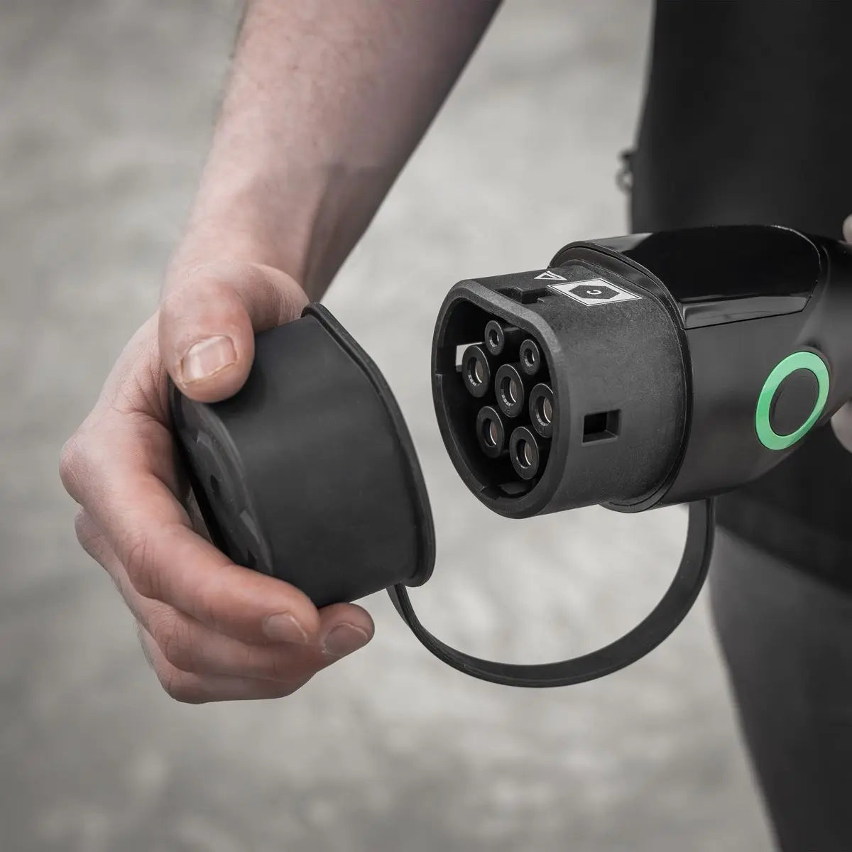 Sealey 5m Type 2 to Type 2 EV Charging Cable 16A(11KW) 3Ph5m 16A (11KW) 3PH Type 2 to Type 2 EV Charging Cable 5m 16A (11KW) 3PH Type 2 to Type 2 EV Charging Cable 5m 16A (11KW) 3PH Type 2 to Type 2 EV Charging Cable White Rose Tools