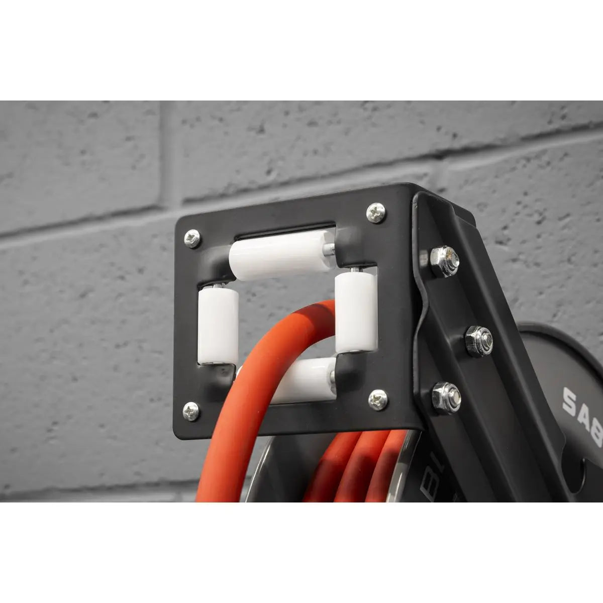 Sealey 8m Retractable Rubber Air Hose with Steel Reel 10mm ID White Rose Tools