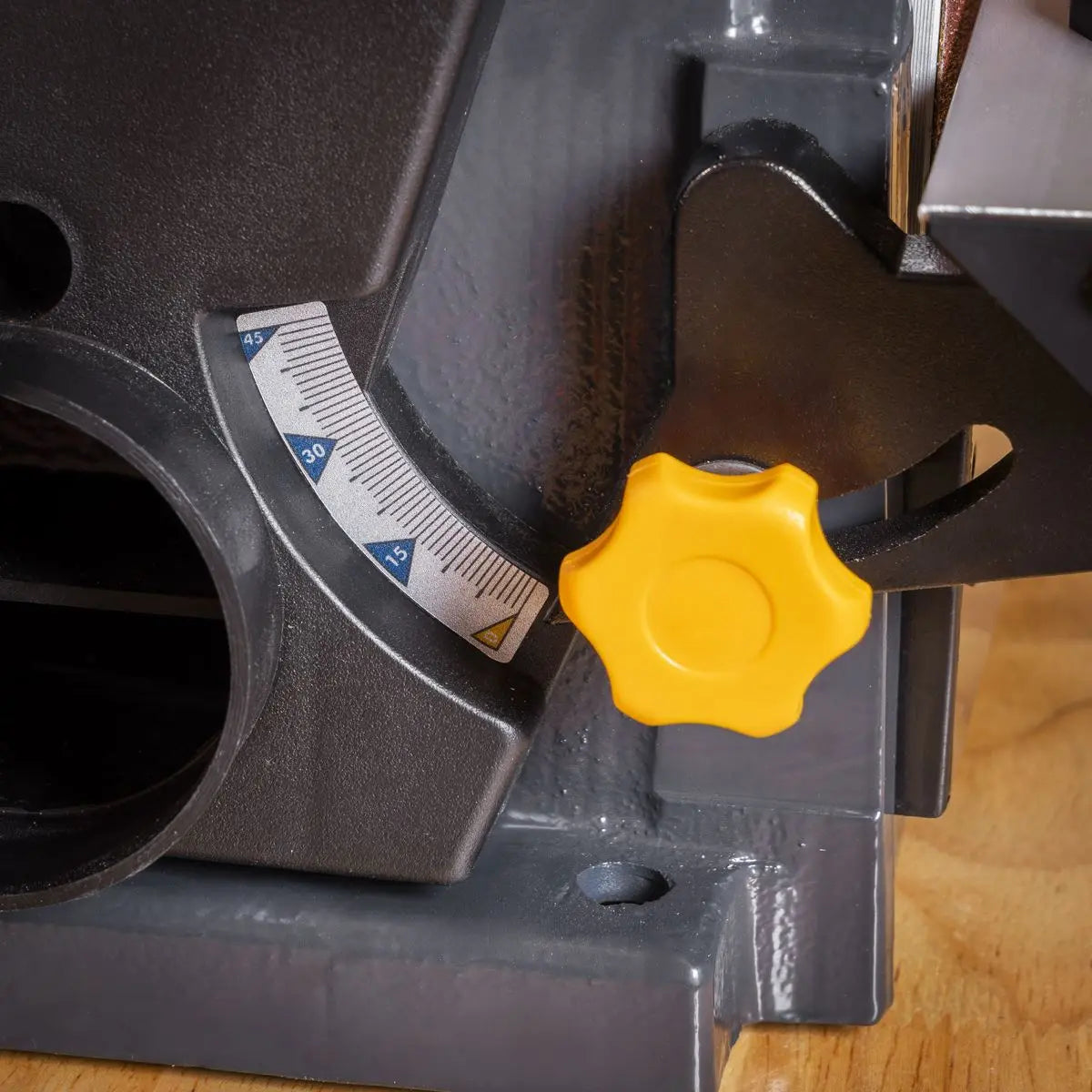 Sealey Belt/Disc Sander 915 x 100mm/Ø150mm 370W/230V White Rose Tools