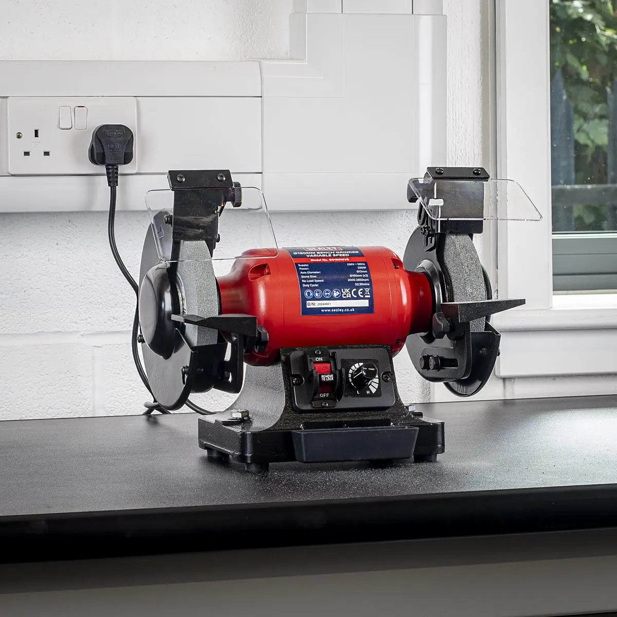 Sealey Bench Grinder Ø150mm Variable Speed White Rose Tools