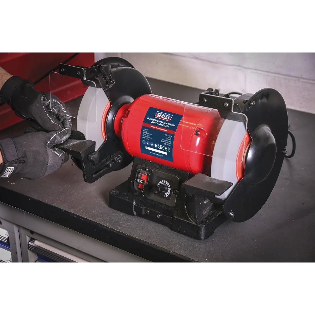 Sealey Bench Grinder Ø200mm Variable Speed