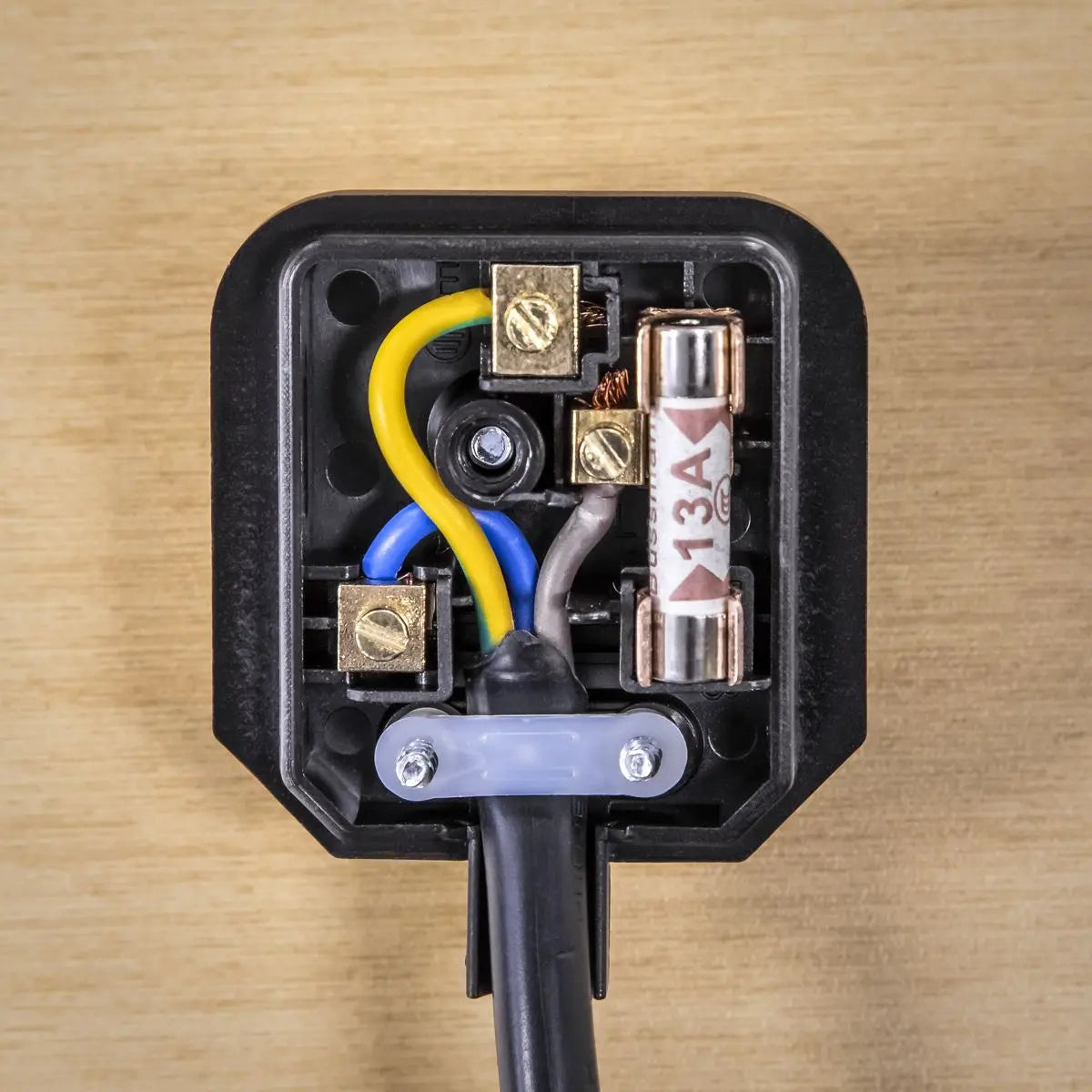 Sealey Black 13A heavy-Duty Plug