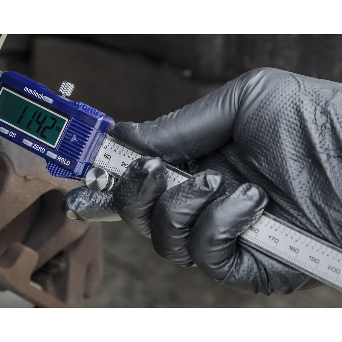 Sealey Black Diamond Grip Extra-Thick Nitrile Powder-Free Gloves Large - Pack of 50