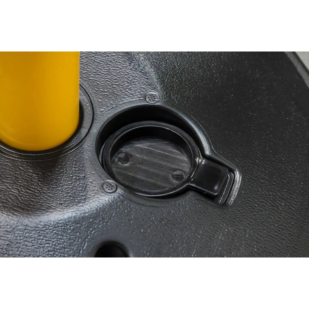 Sealey Black/Yellow Post & Chain Kit 25m