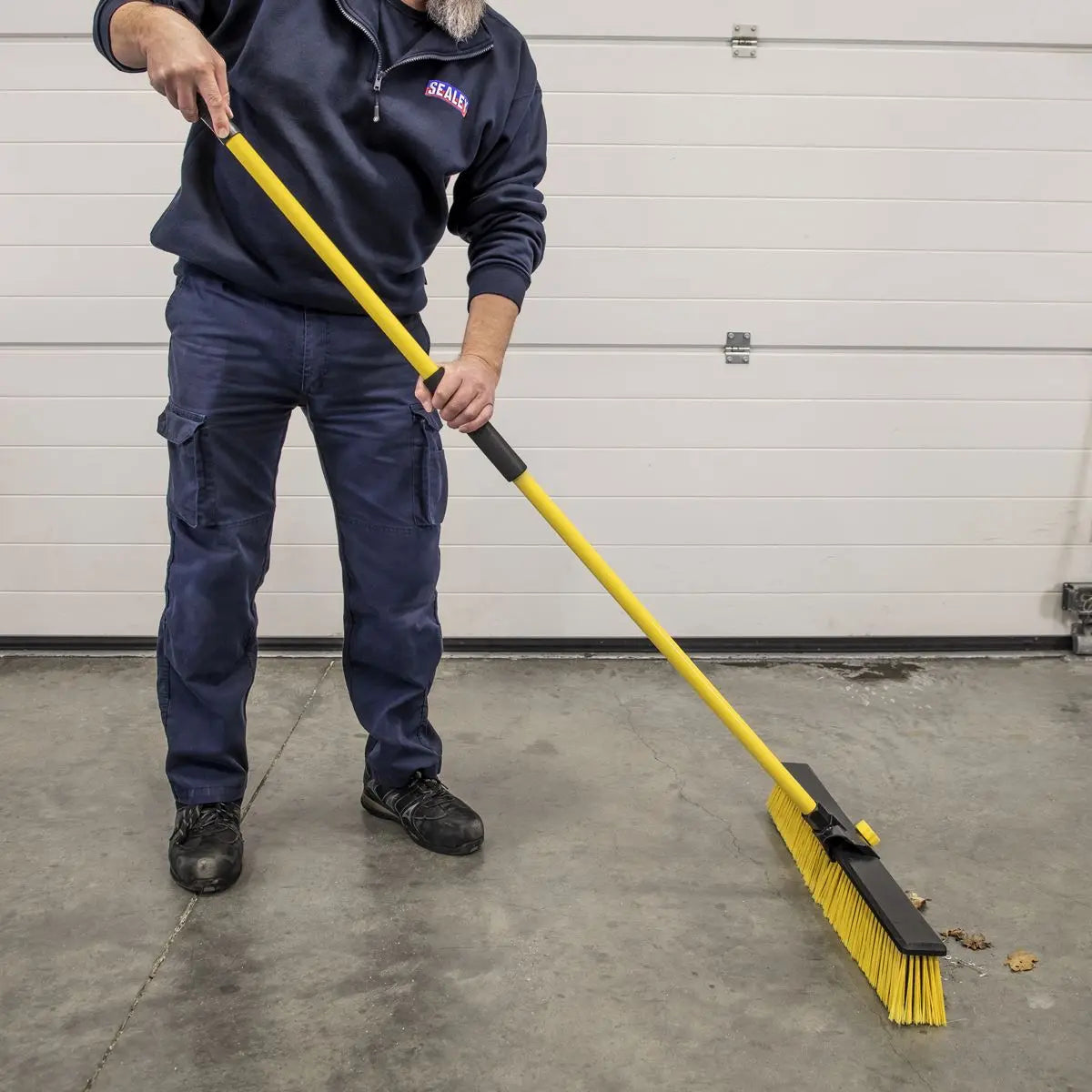Sealey Bulldozer Yard Broom 24"(600mm)