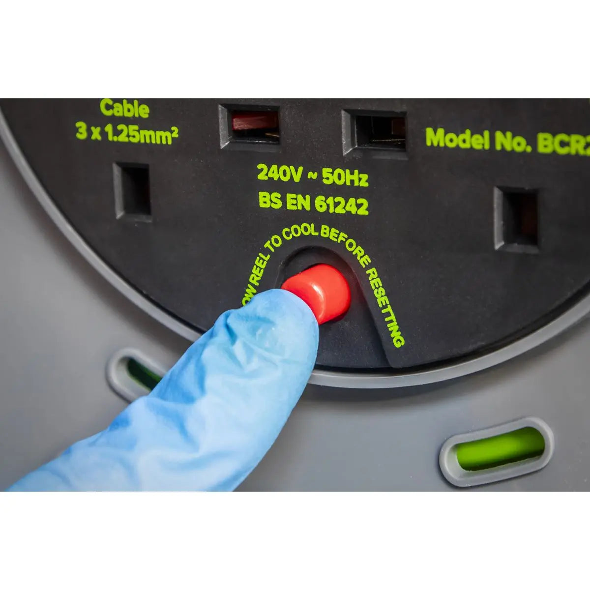 Sealey Cable Reel with Thermal Trip 4 x 230V Sockets 25m - Green White Rose Tools