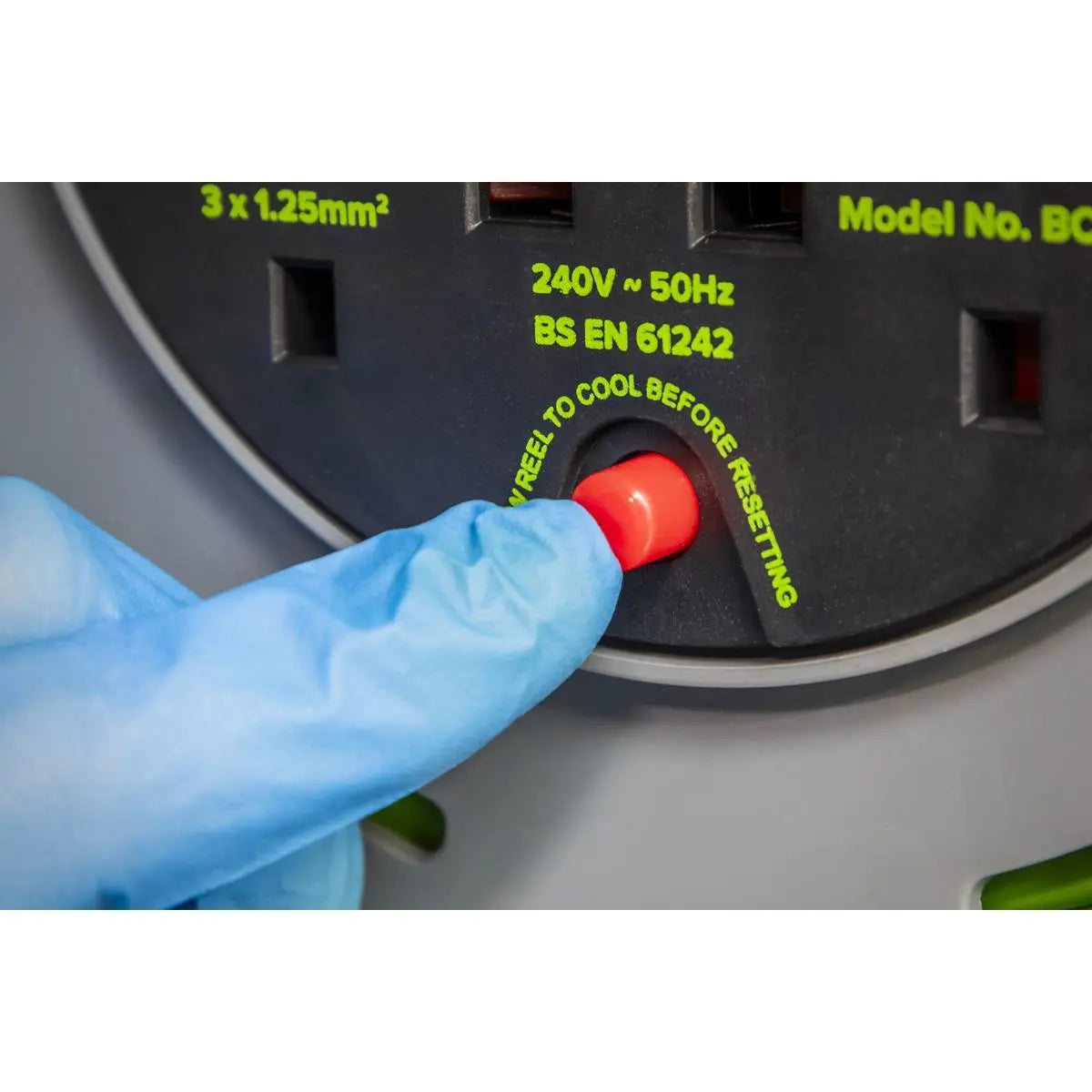 Sealey Cable Reel with Thermal Trip 4 x 230V Sockets 50m - Green White Rose Tools