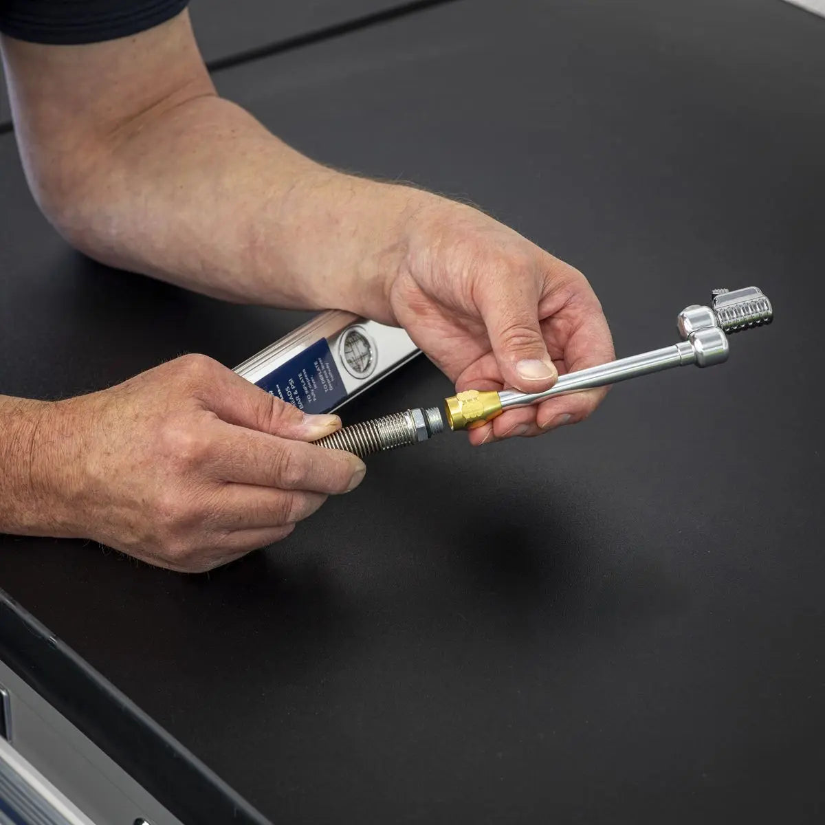 Sealey Clip-On Connector for Tyre Inflators Swivel Head  White Rose Tools