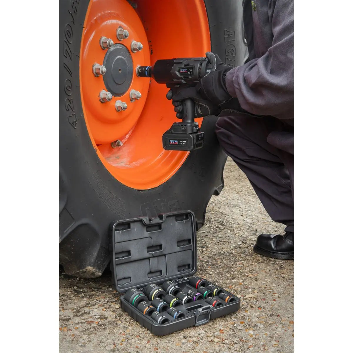 Sealey Cordless Impact Wrench 18V 4Ah Lithium-ion 1/2"Sq Drive