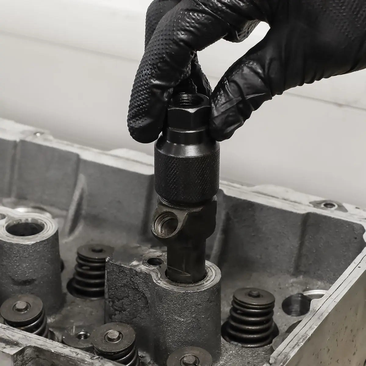 Sealey Diesel Injector Puller Pneumatic White Rose Tools