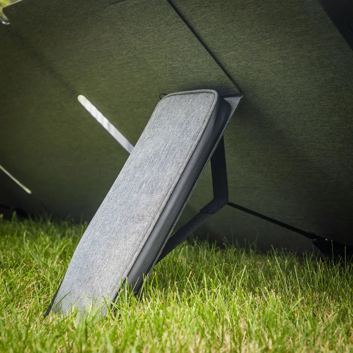 Sealey ETFE Foldable Solar Panel 220W White Rose Tools