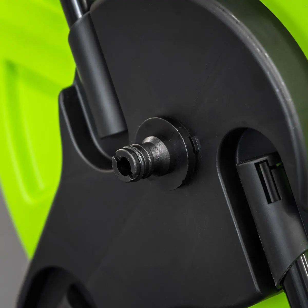 Sealey Garden Hose Trolley 60m Capacity White Rose Tools