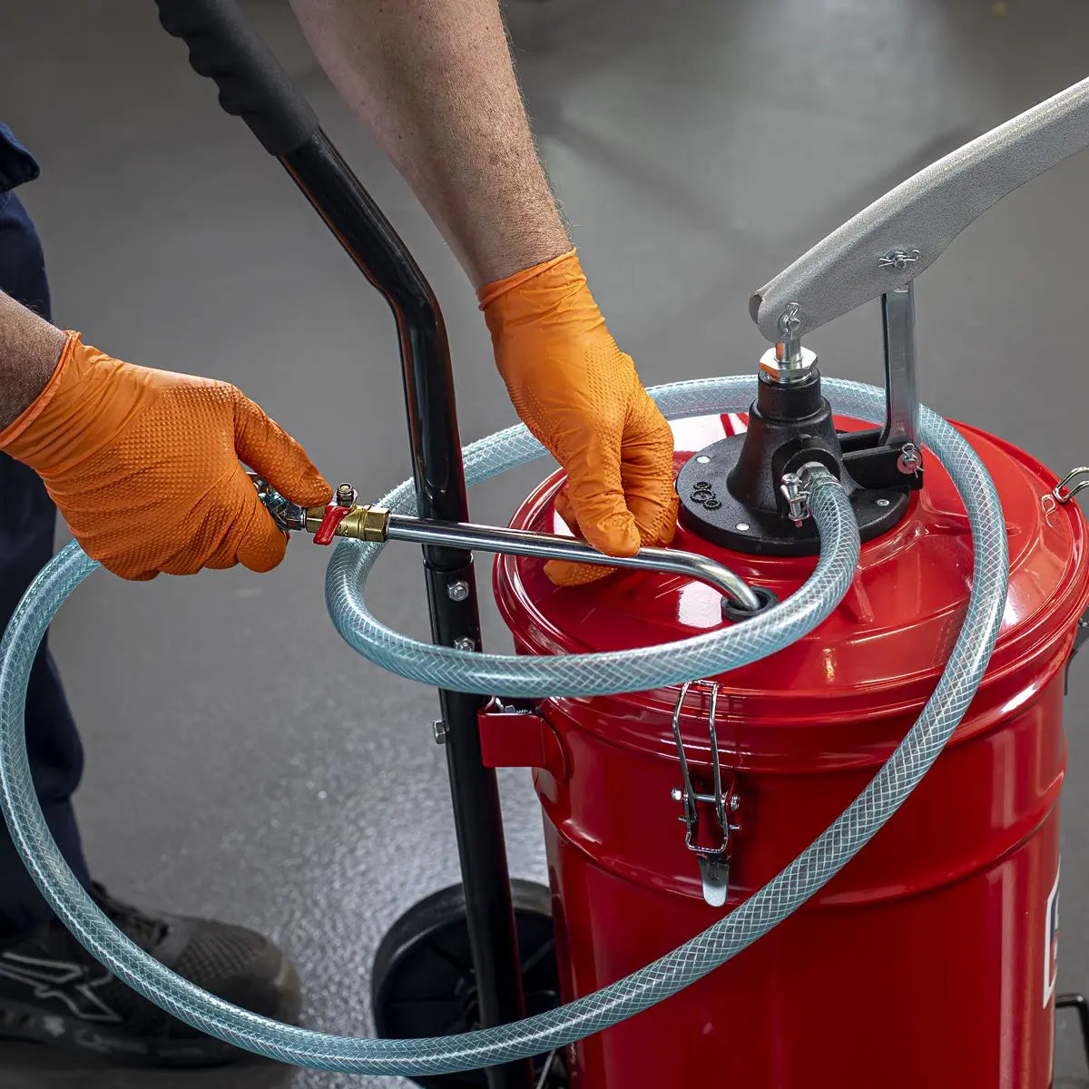 Sealey Gear Oil Dispensing Unit 20L Mobile  White Rose Tools