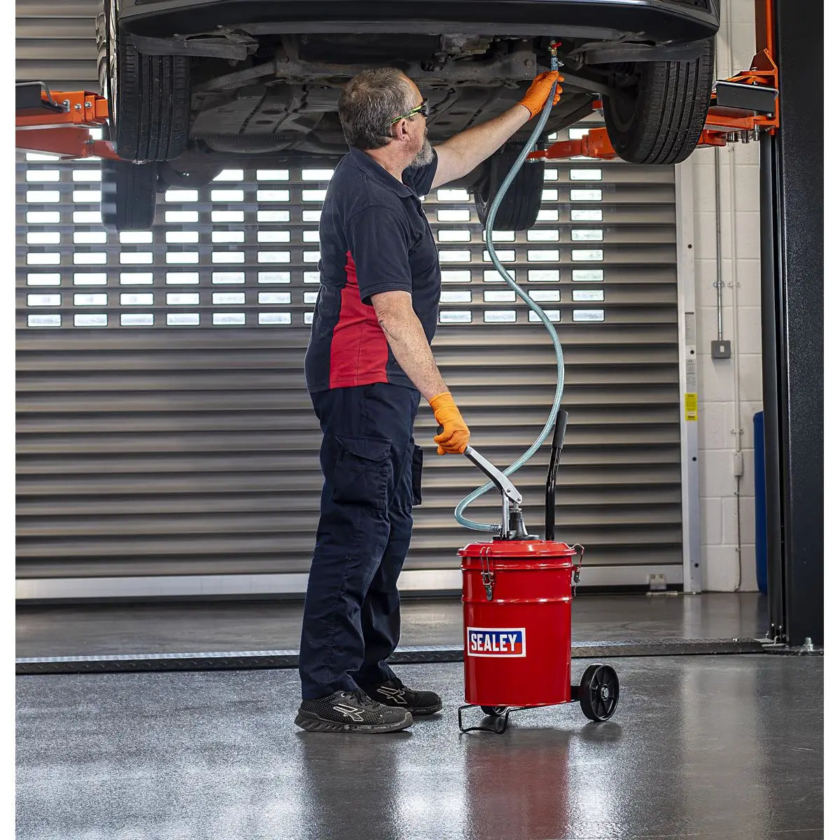 Sealey Gear Oil Dispensing Unit 20L Mobile  White Rose Tools