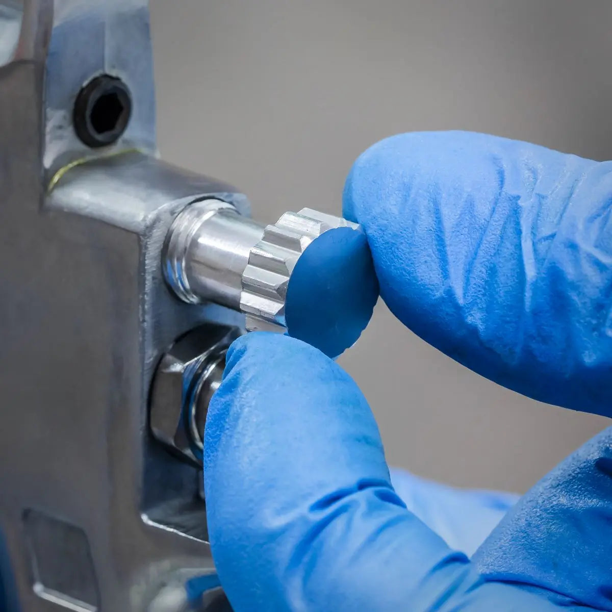 Sealey Gravity Feed Spray Gun with 1.8mm Set Up Adjustable Paint Flow