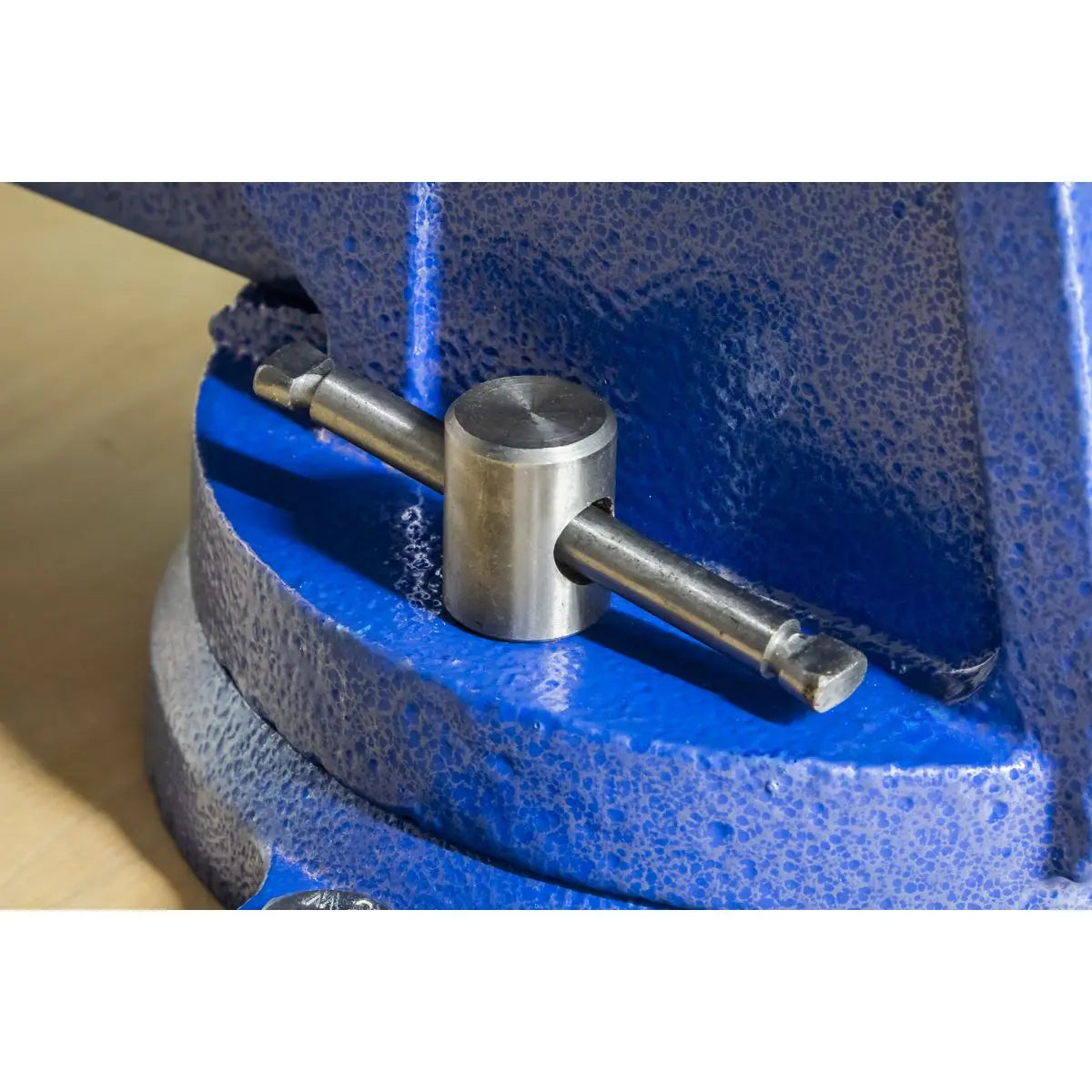 Sealey Heavy-Duty Professional Vice with Swivel Base 125mm White Rose Tools