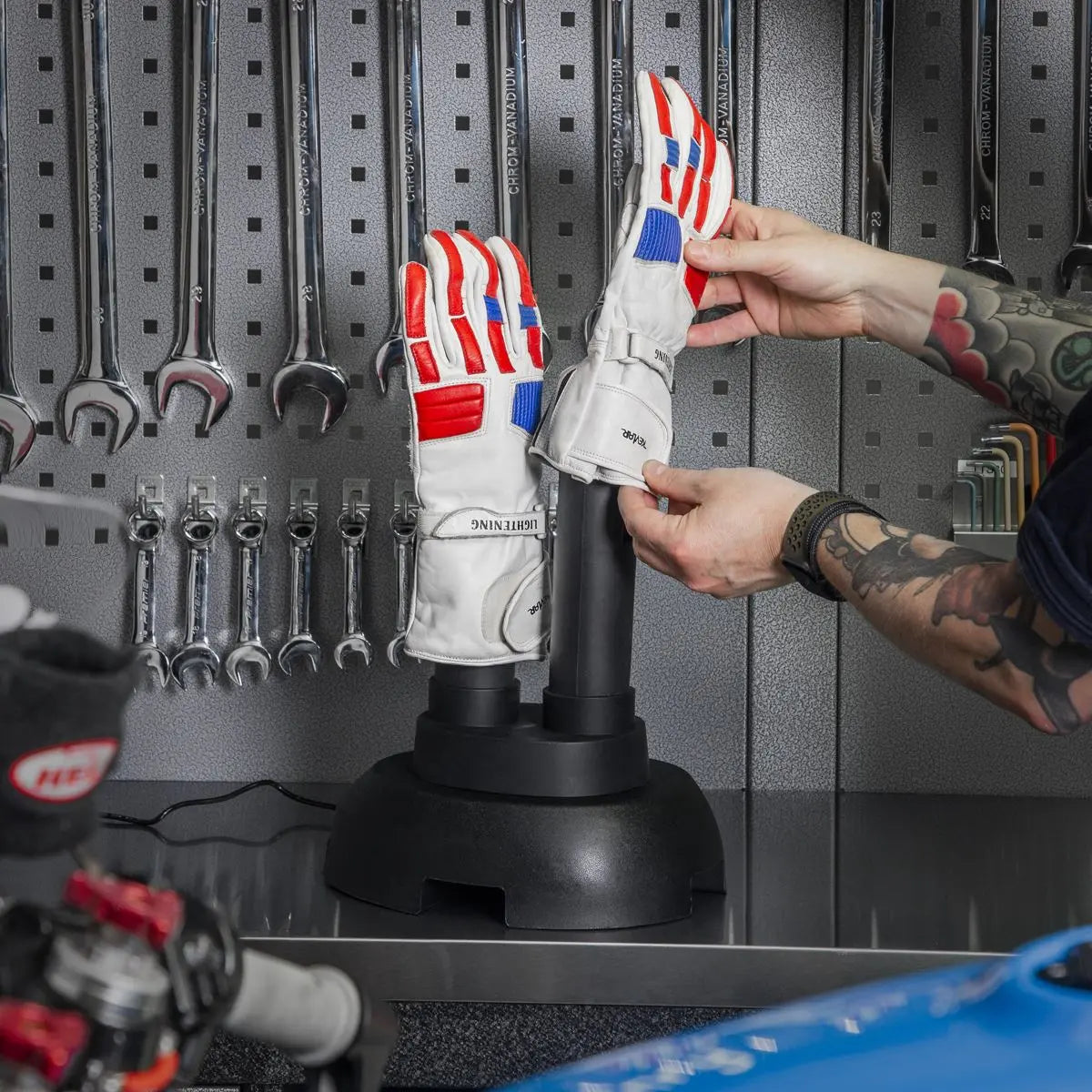 Sealey Helmet/Glove/Boot Dryer White Rose Tools